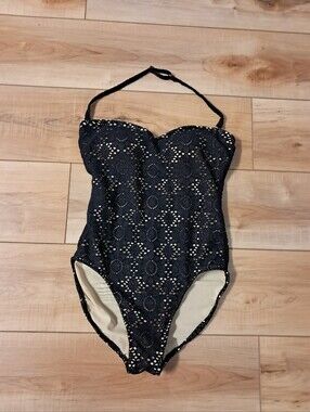 Newport News Swimsuit Women's 8 One Piece Halter Lazer Cut Out Print Summer Swim